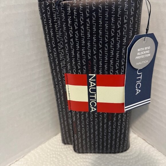 Nautica fashion wallet. - Picture 2 of 4